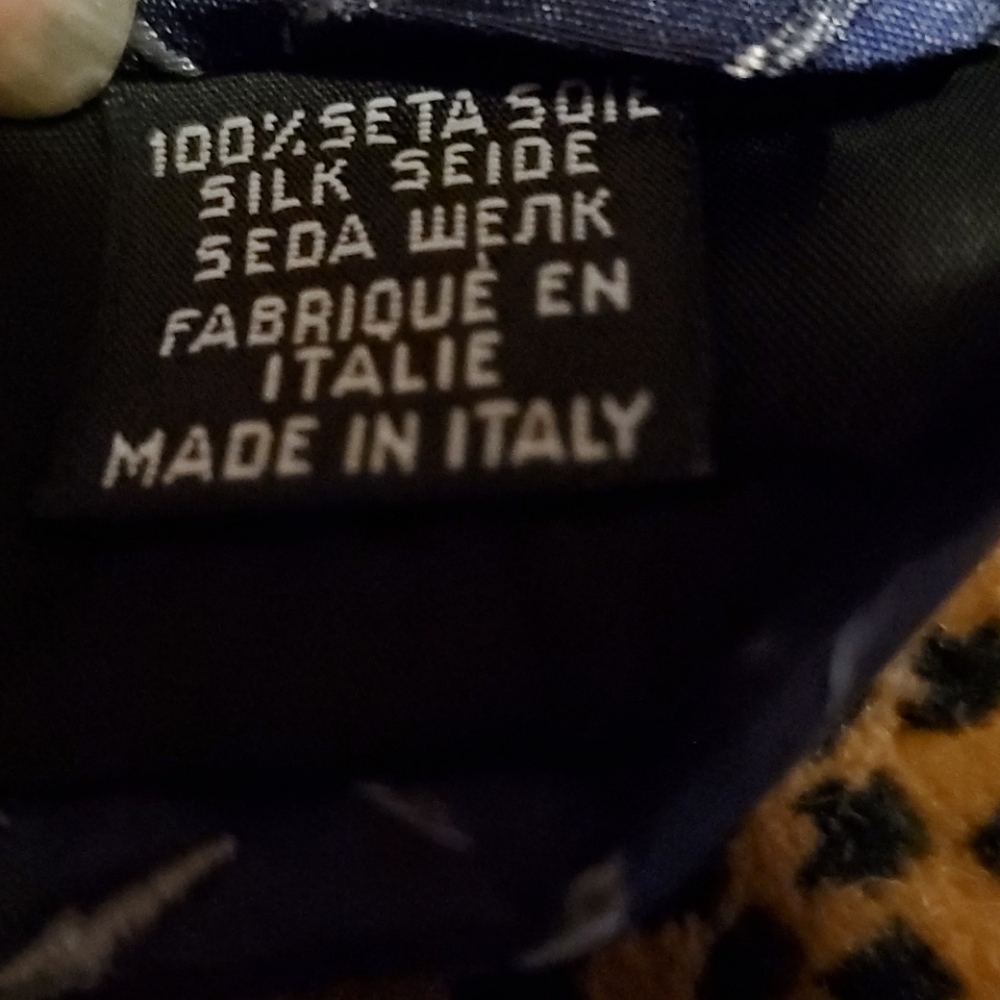 Hugo Boss Necktie - Picture 4 of 4